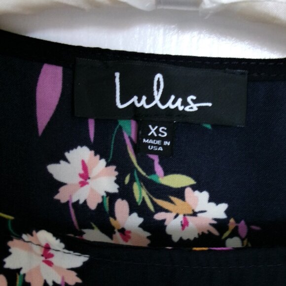Like New Lulus Herbaceous Babe Navy Floral Print Shift Dress XS / S Above Knee - Picture 11 of 12